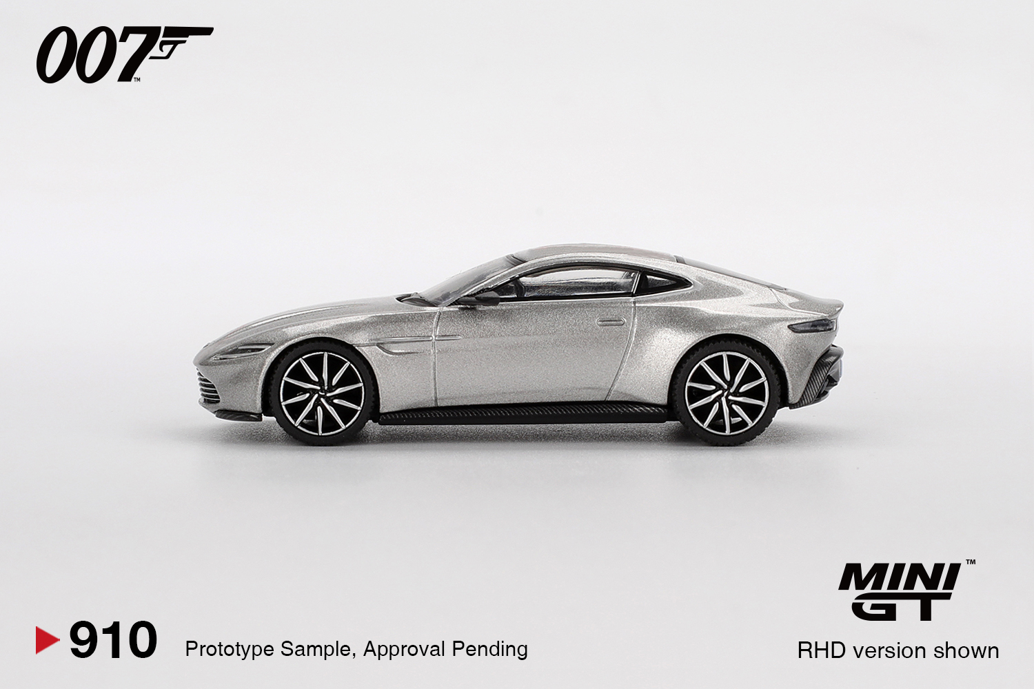 MINIGT 1/64 Aston Martin DB10  - Kids' Toy ulasan dan harga