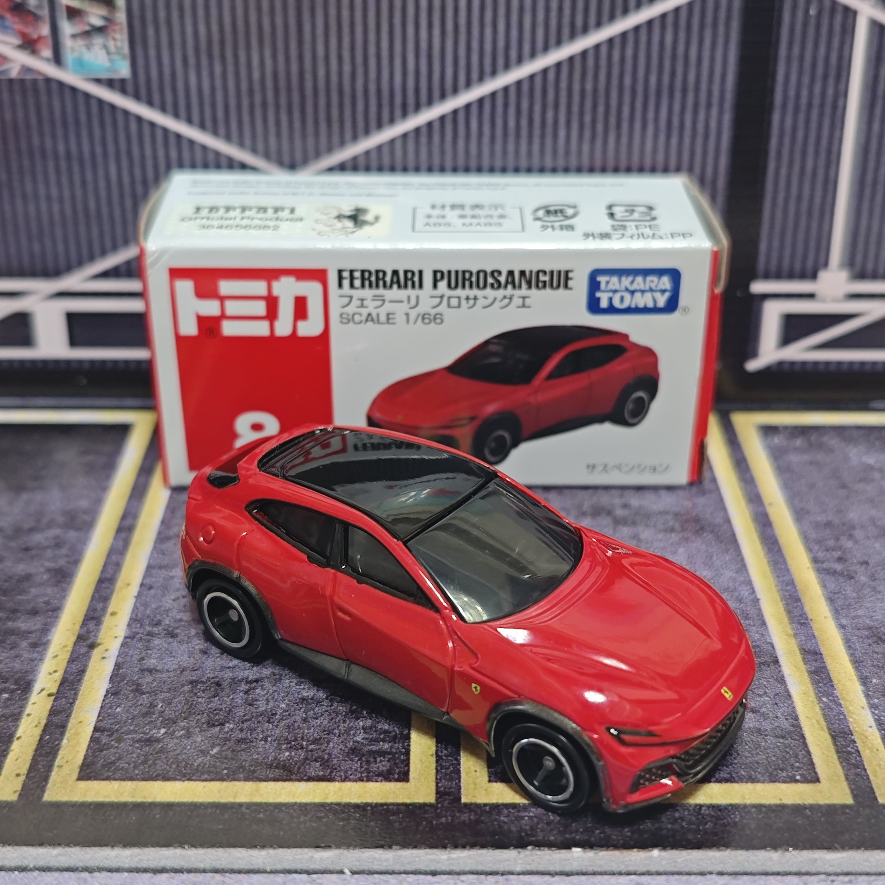 Takara Tomy Tomica No.8 Ferrar - Kids' Toy ulasan dan harga
